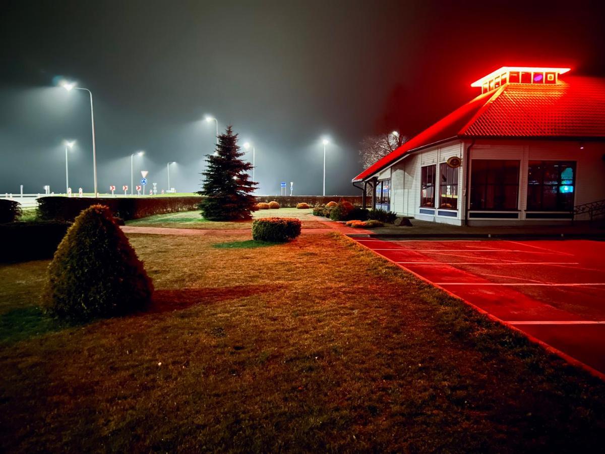 Bransa Motel Telsiai Bagian luar foto
